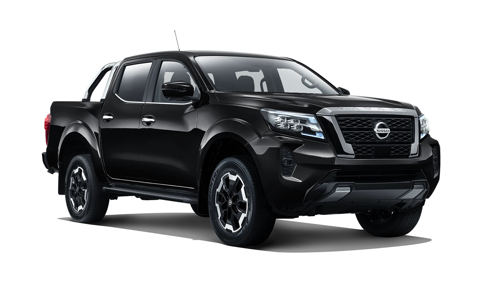 nissan_navara_mt