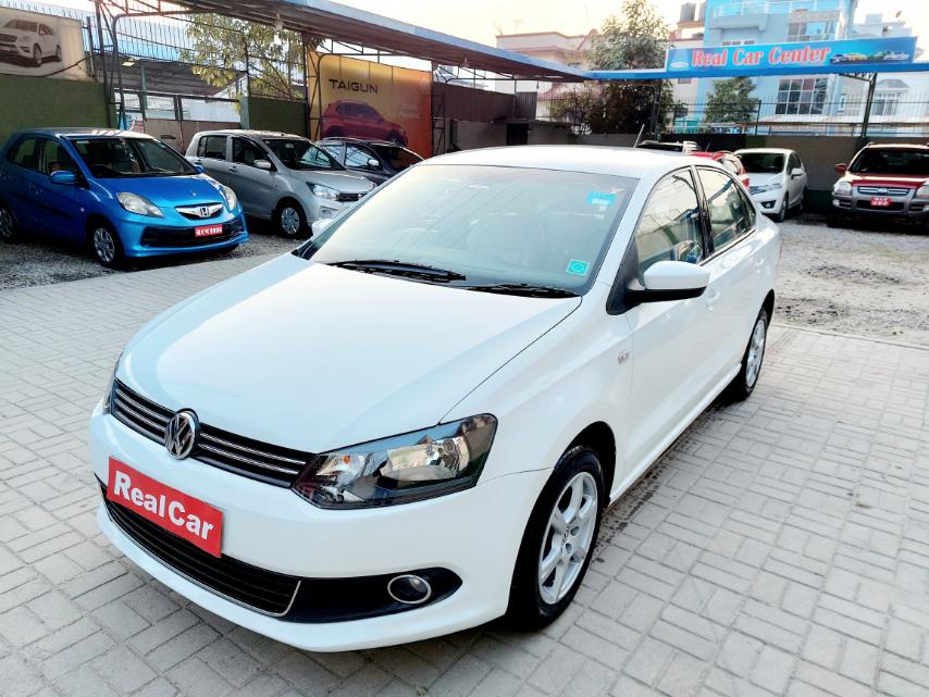 VW VENTO HIGHLINE