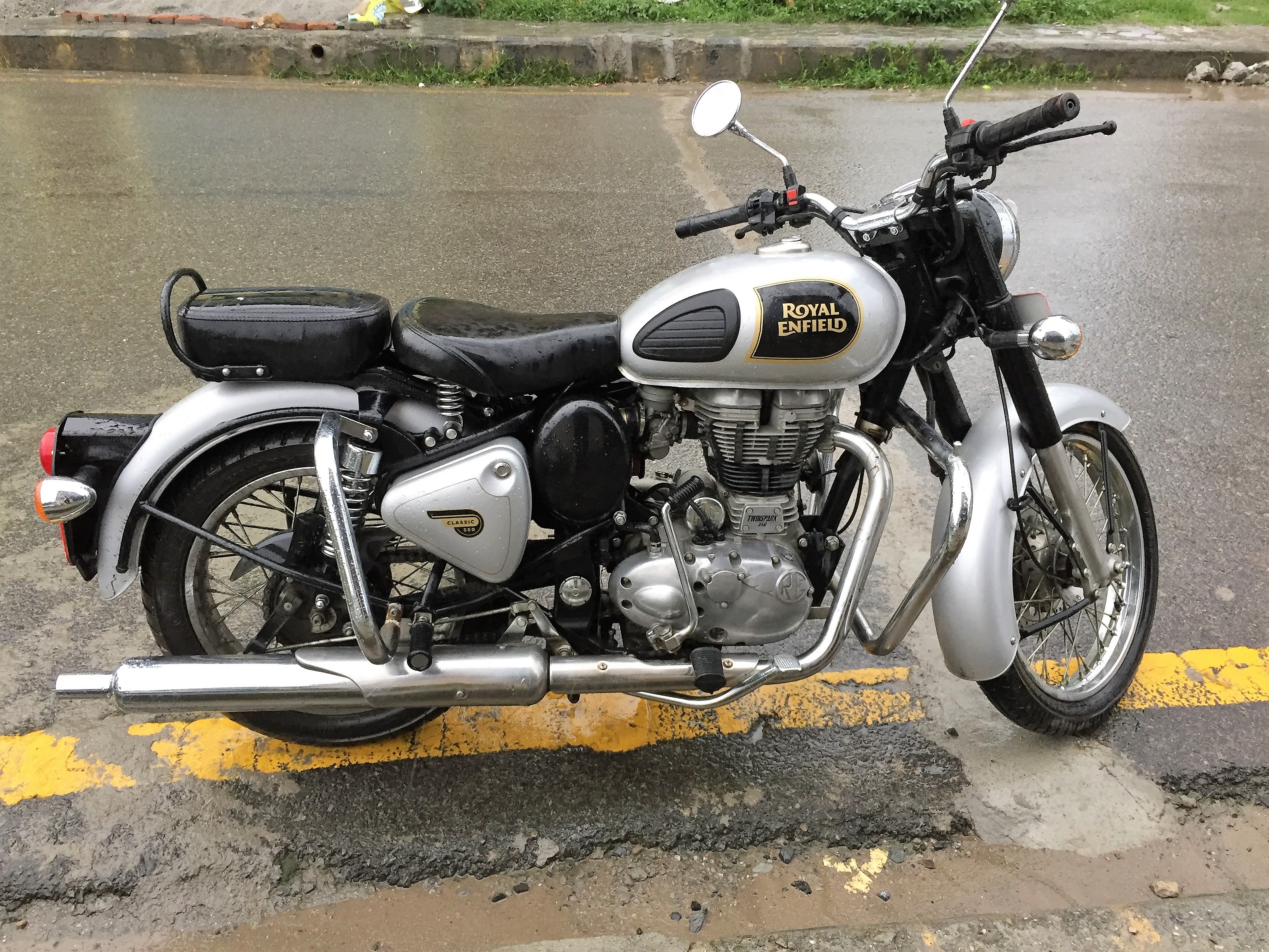 Royal Enfield Urgent Sale